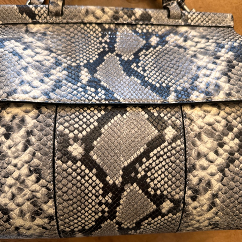 Tory Burch purse